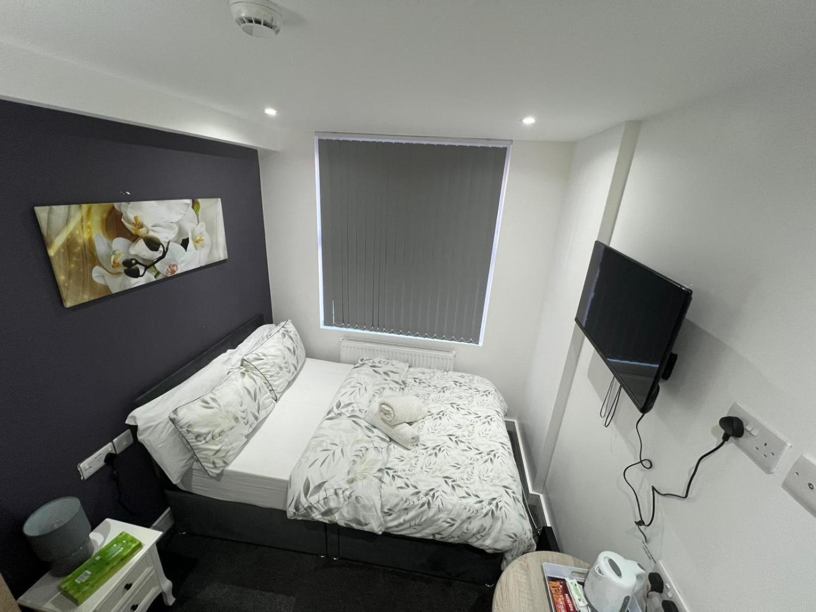 Beautiful And Cosy Double Ensuite Room Coventry Exterior photo